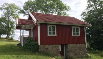 Stuga 4 bäddar nära Slussen, Henån, Orust,Bohuslän