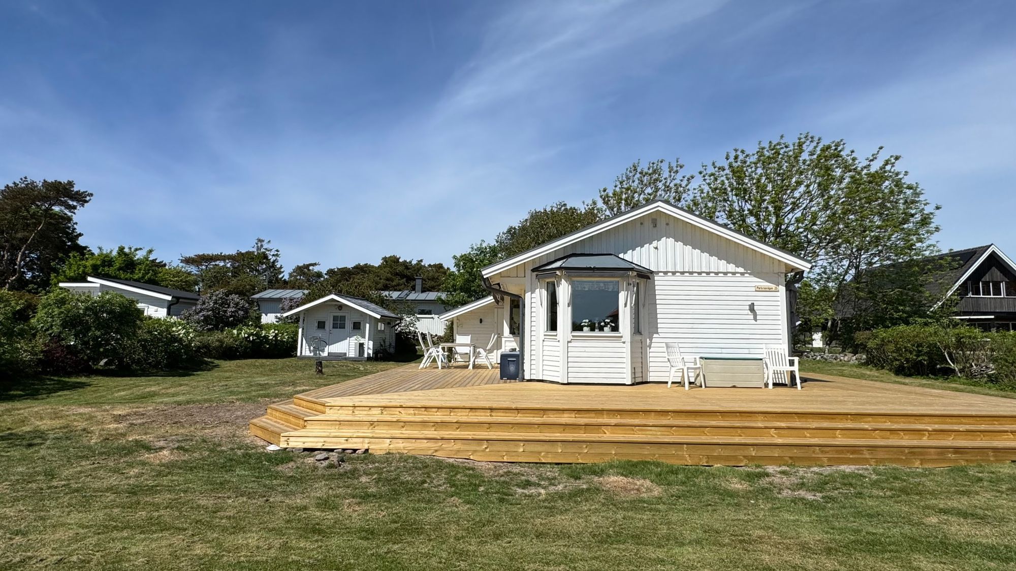 Rymlig familjestuga 200 m från havet – Glommen – bild 3 av 24