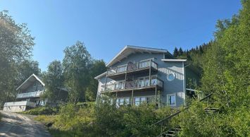 SLALOMSVÄNGEN 17 C
