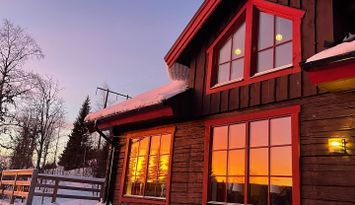 SKI IN/OUT & 10 bäddar - Timmerstuga i Åre/Duved