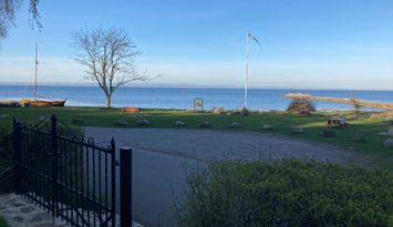 Hus vid havet i Rekekroken