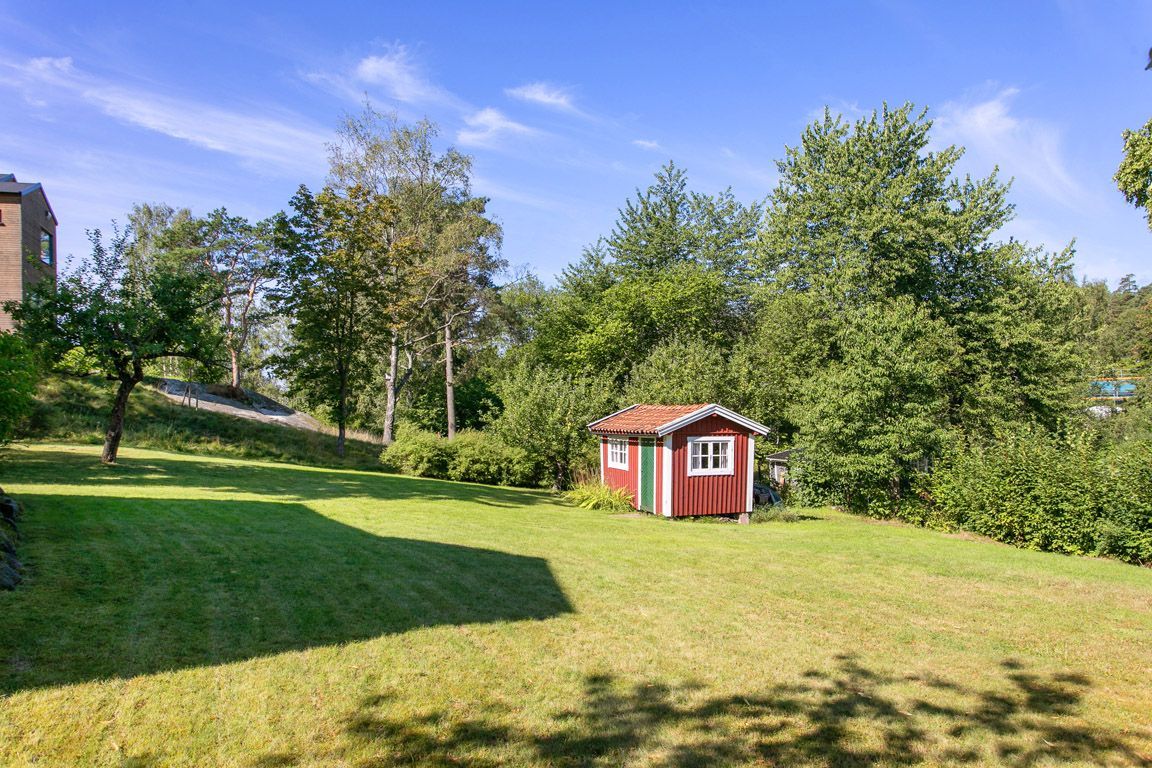 Villa nära sandstrand, natur och city – bild 20 av 24