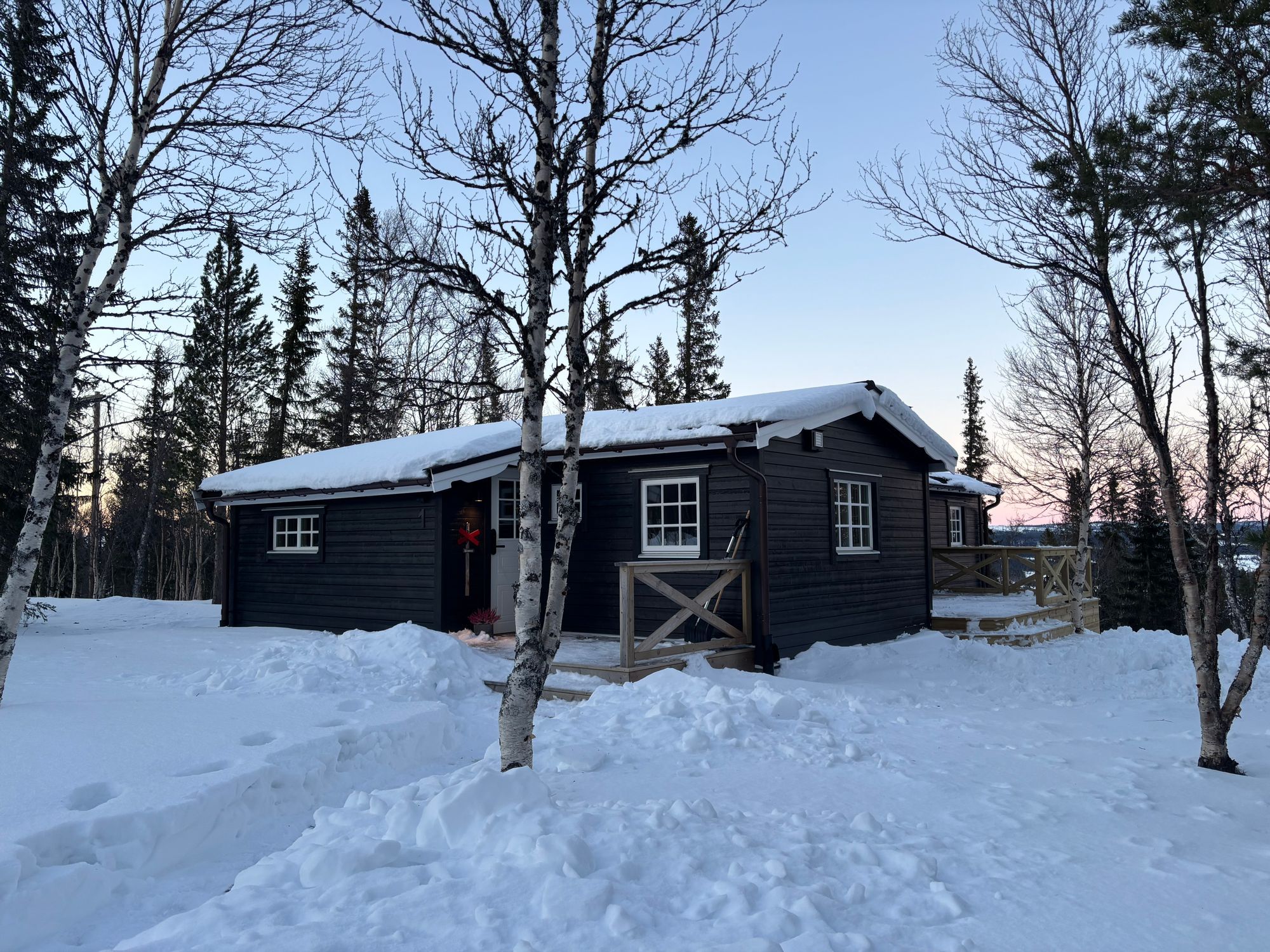 Nyrenoverad stuga i Jämtlandsfjällen, Snasahögarna – bild 21 av 24