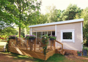 Cosy cottage by the sea for family holidays