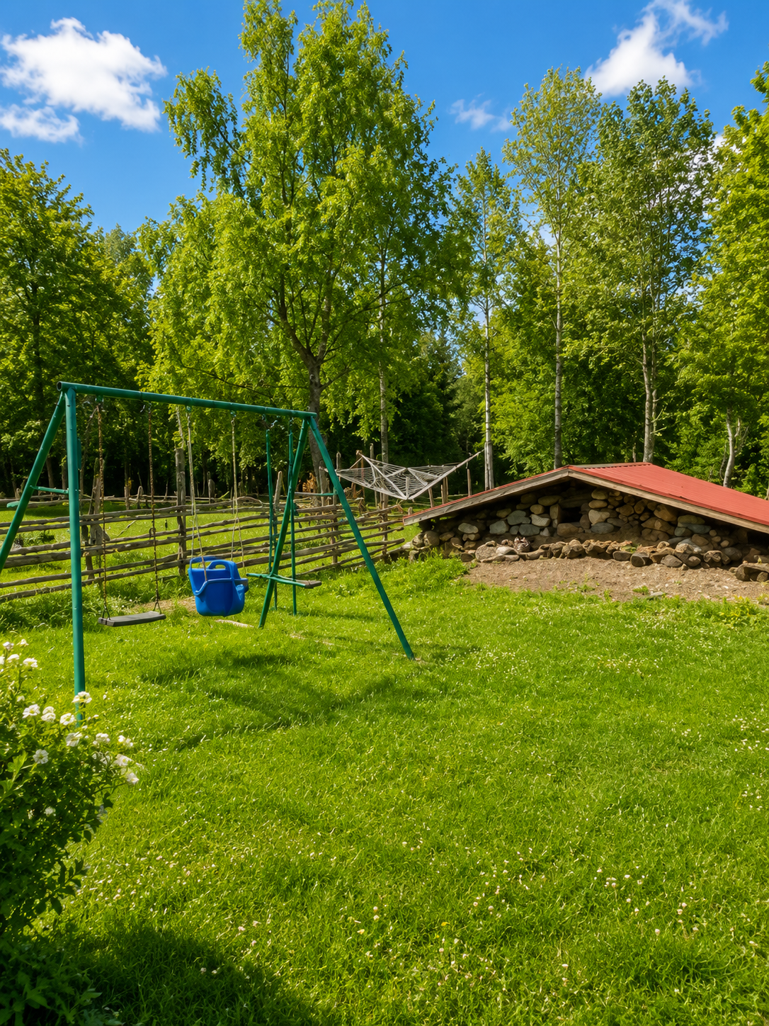 Mysig småländsk gård – nära Astrid Lindgrens Värld – bild 16 av 18