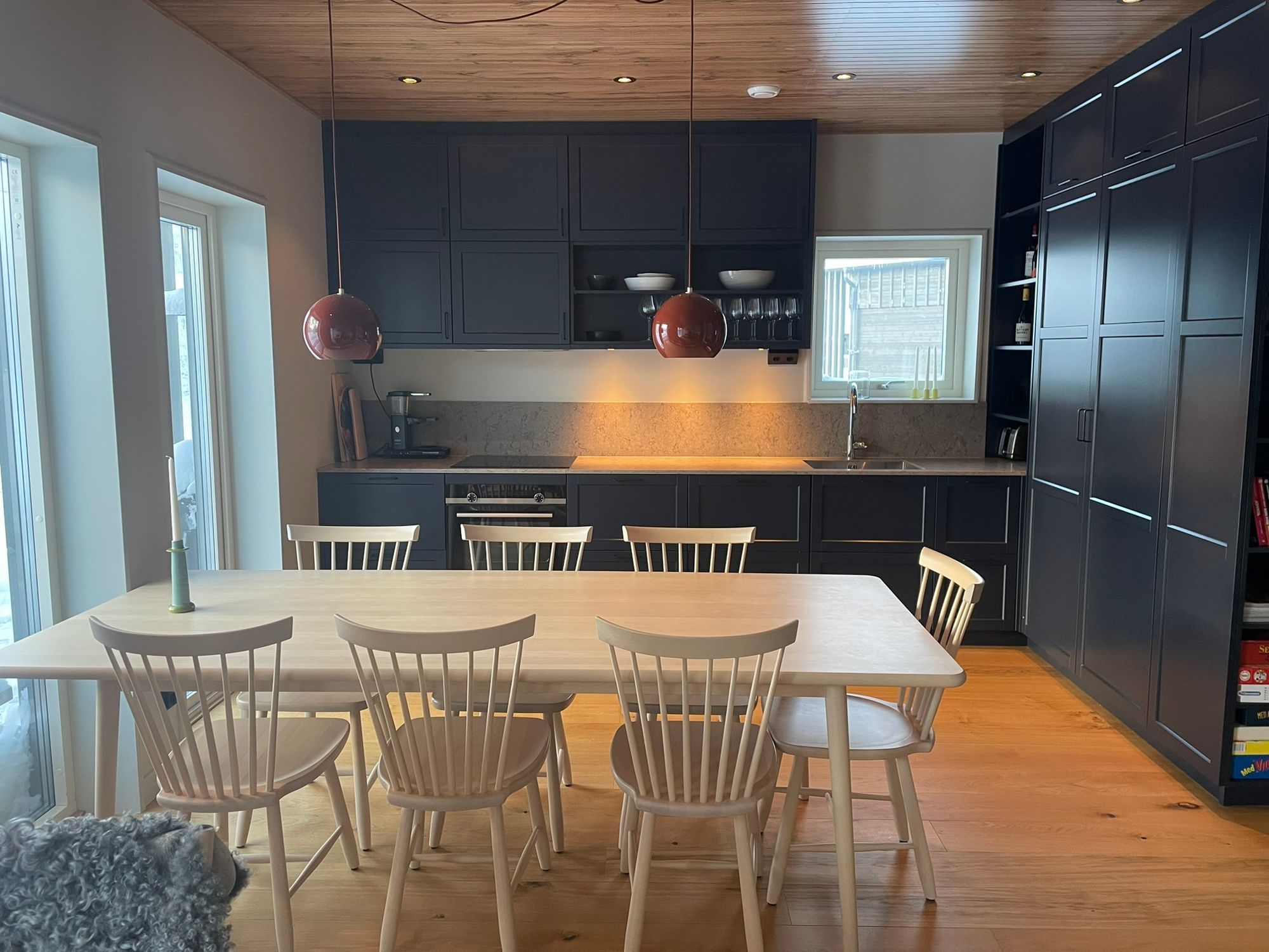 Modernt hus med spabad, nära liftar och längdspår – bild 6 av 24