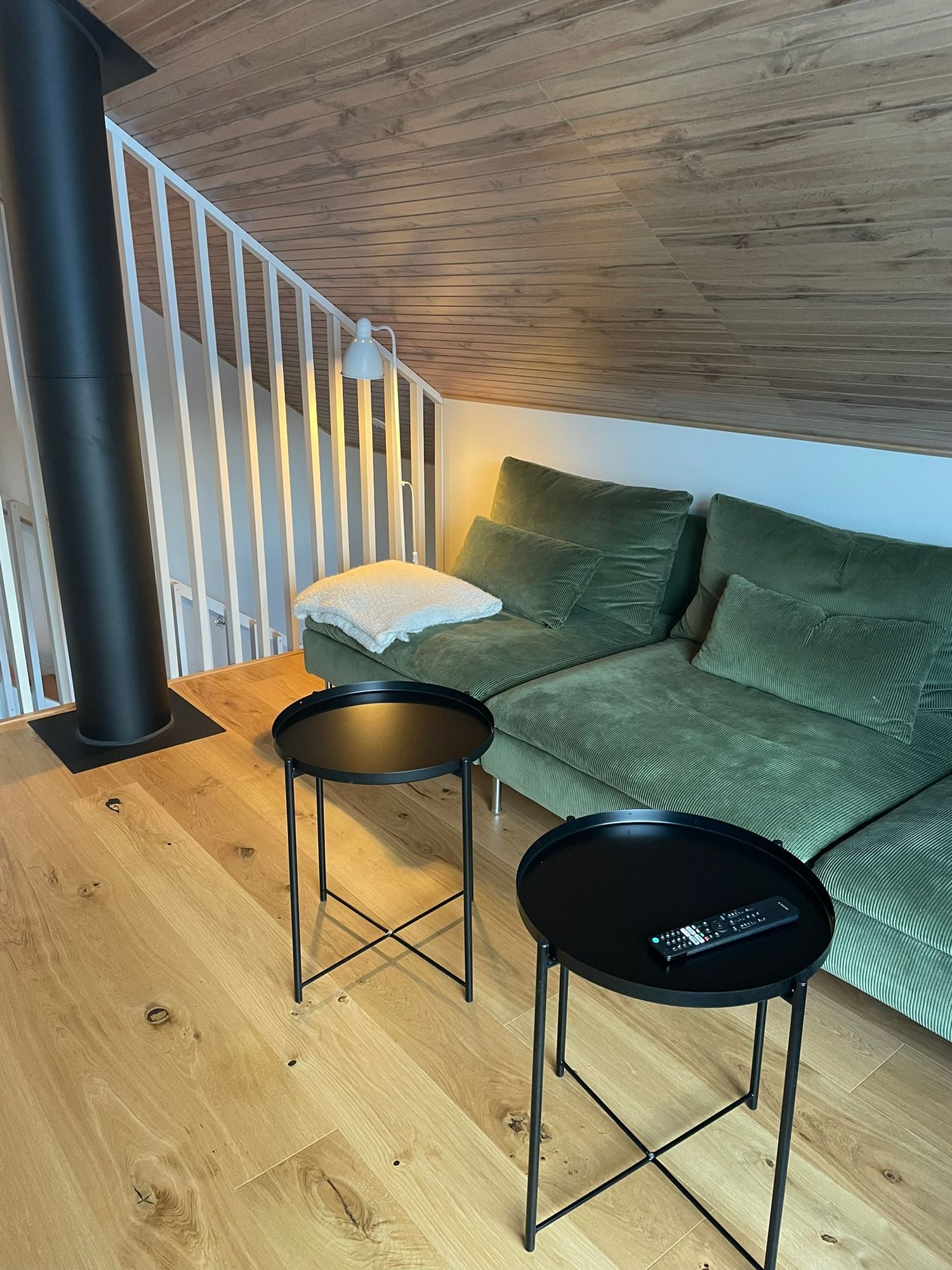Modernt hus med spabad, nära liftar och längdspår – bild 13 av 24