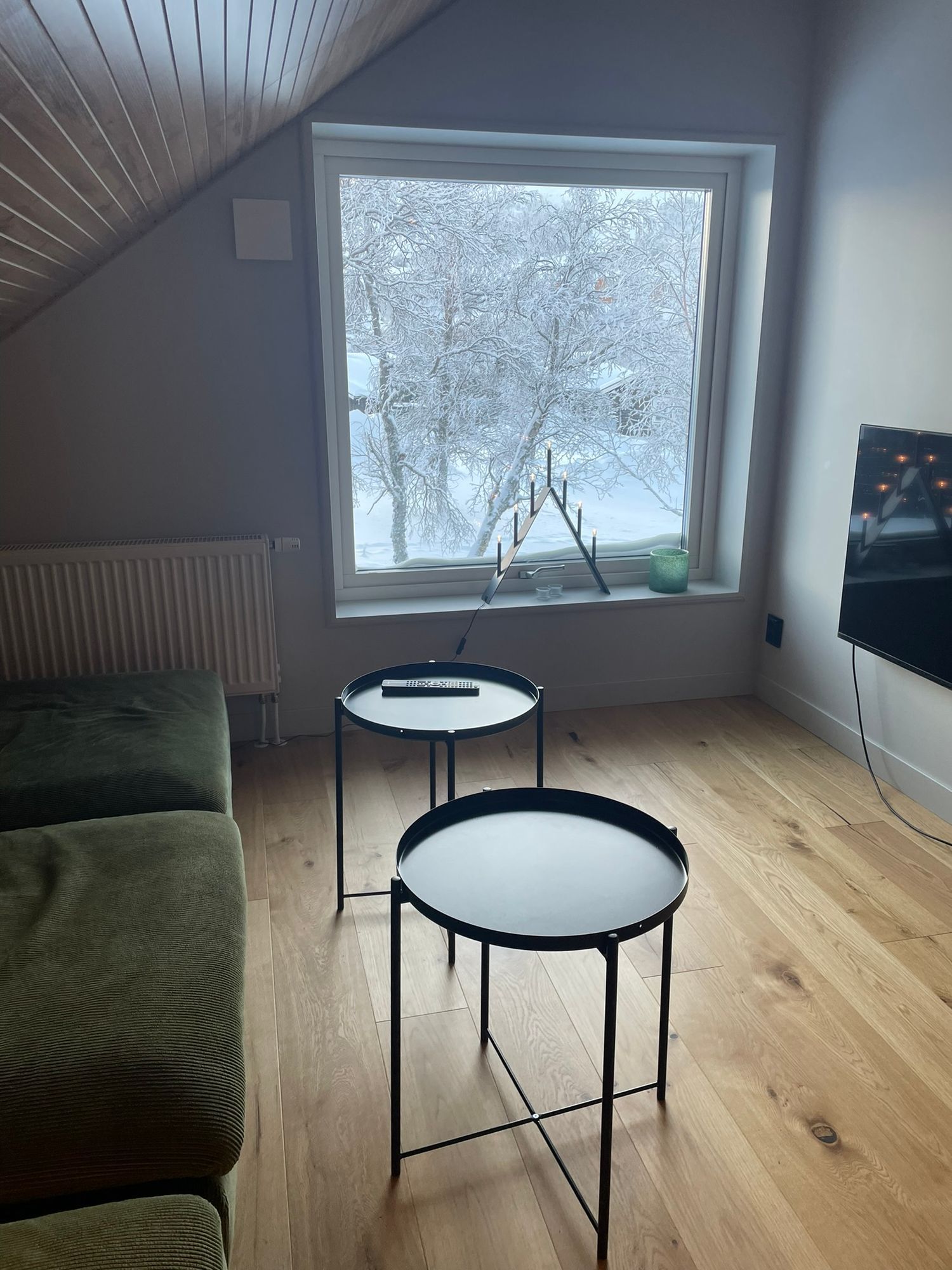Modernt hus med spabad, nära liftar och längdspår – bild 14 av 24