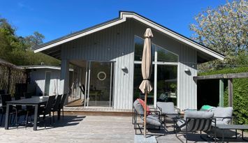 Havsnära modernt boende