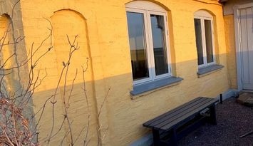 Kustnära lantligt boende