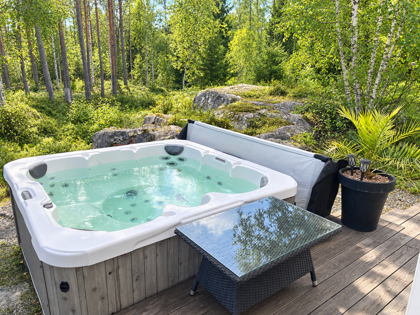 Sommaridyll nära bad och hamn – med privat jacuzzi – bild 24 av 24