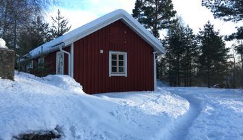 5 km from beautiful Järvsö. Newly renovated.