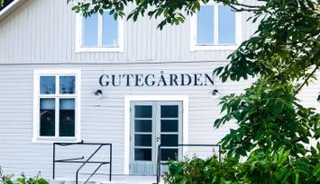 Stort hus ca 20 min från Visby! 20 bäddar