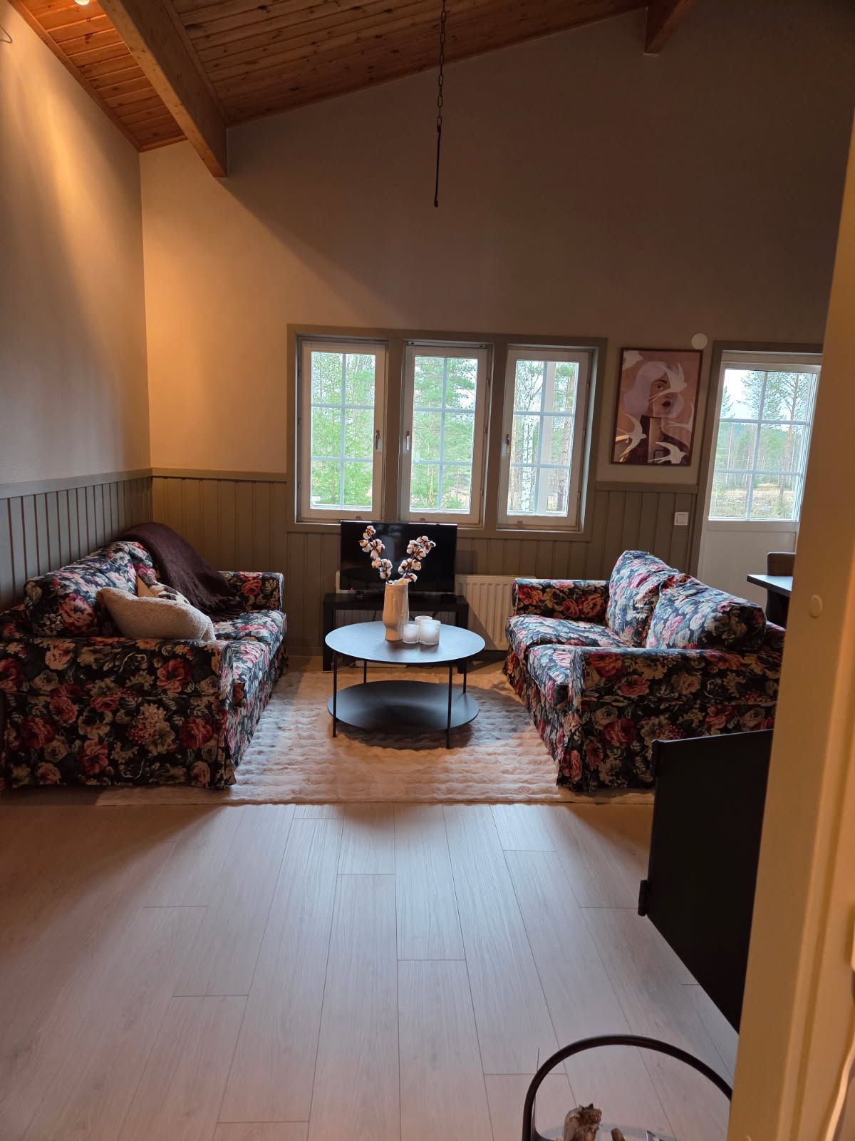 Gesundaberget med gångavstånd till Tomteland – bild 4 av 14