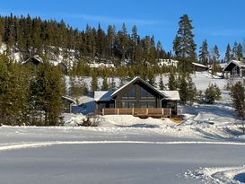 Nybyggt fjällhus Idre Himmelfjäll ski-in/ski-out