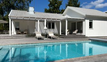 Fint hus med pool i Ljugarn - Gotlands pärla!