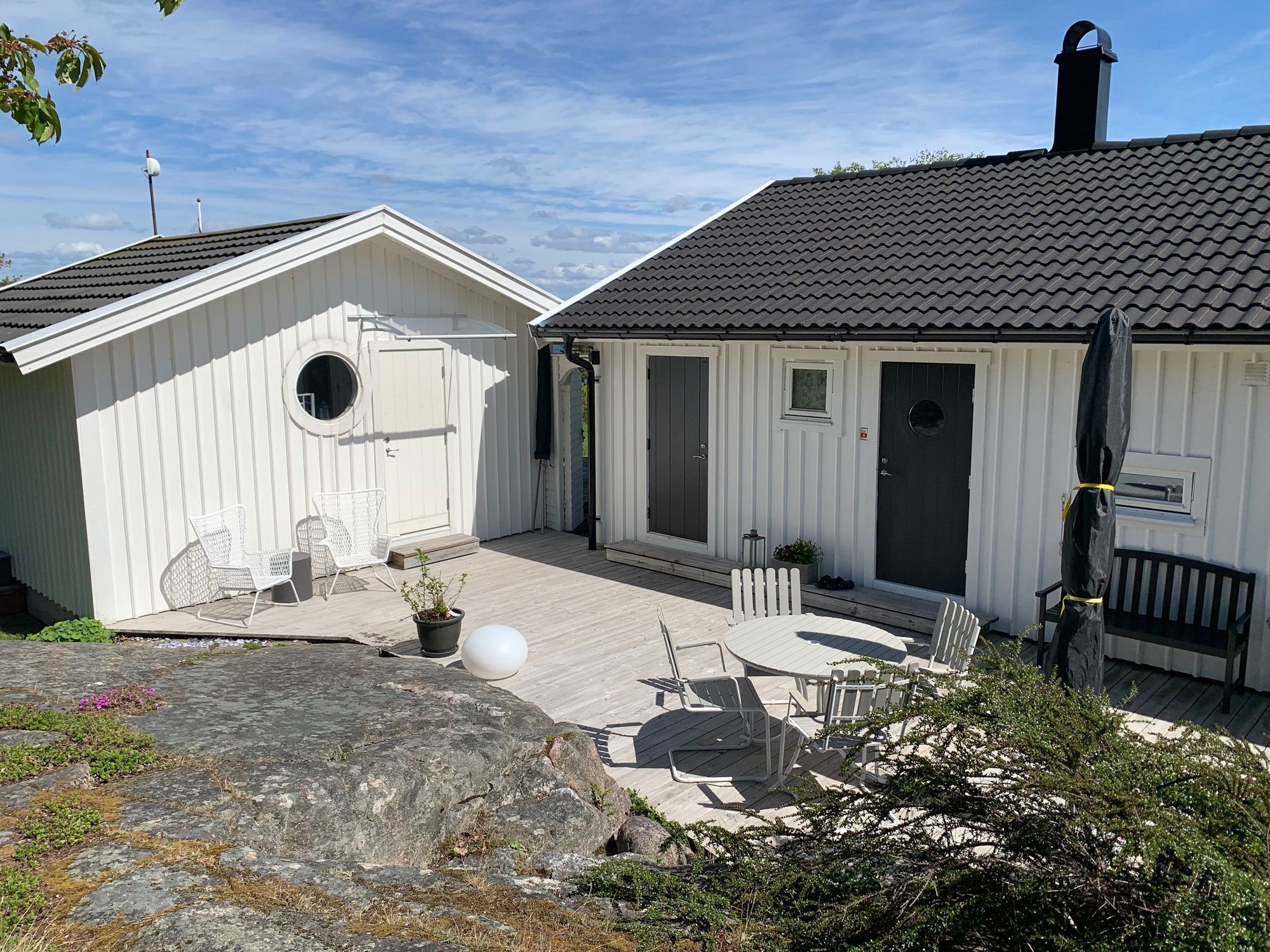 Härligt sommarhus på Tjörn med havsutsikt. – bild 10 av 24