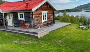 Trevlig stuga med havsutsikt