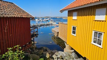 Sommar 2025, Nära fiskesamhället Hälleviksstrand