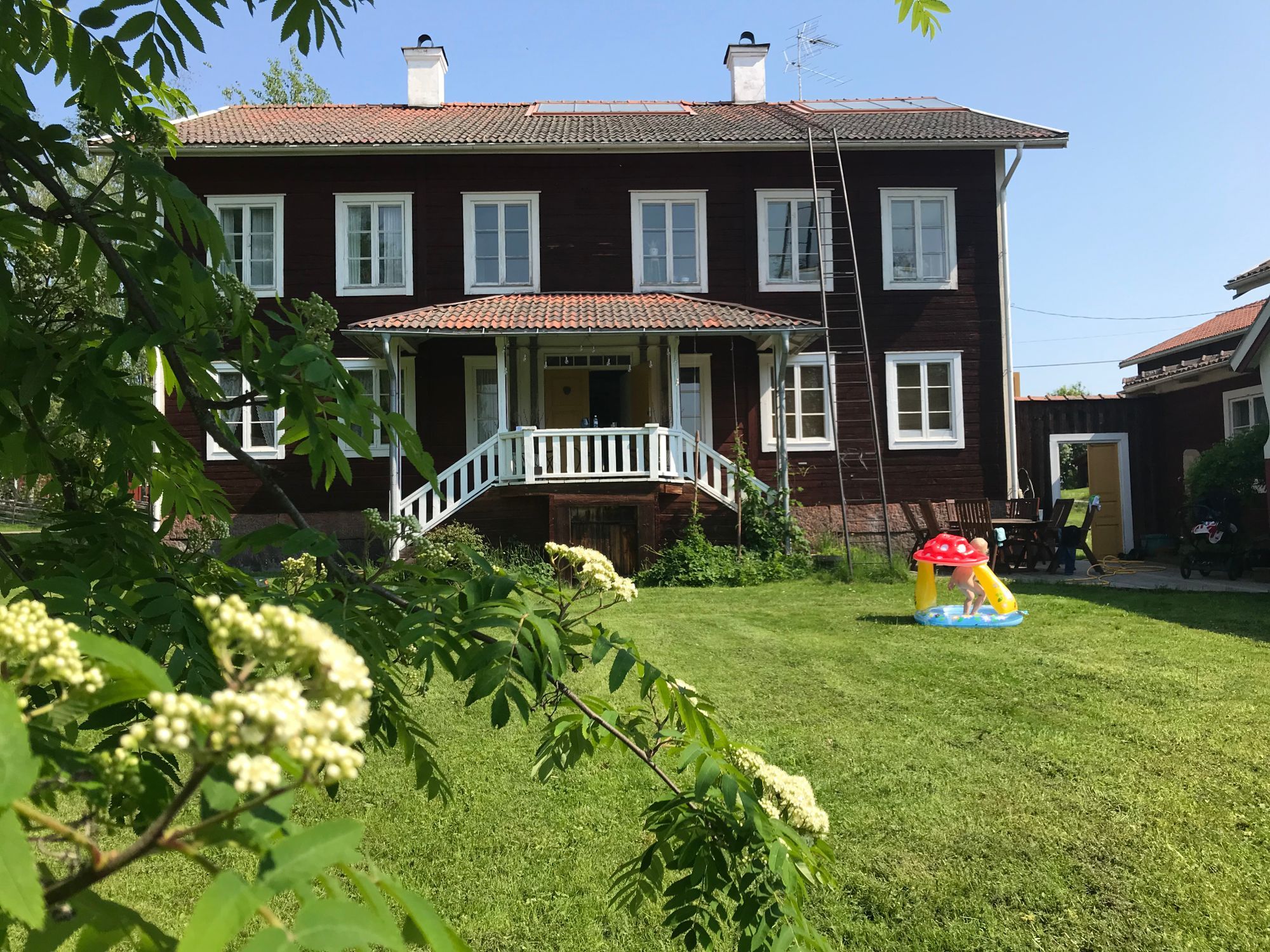 Unik Hälsingegård i Järvsö – bild 2 av 21