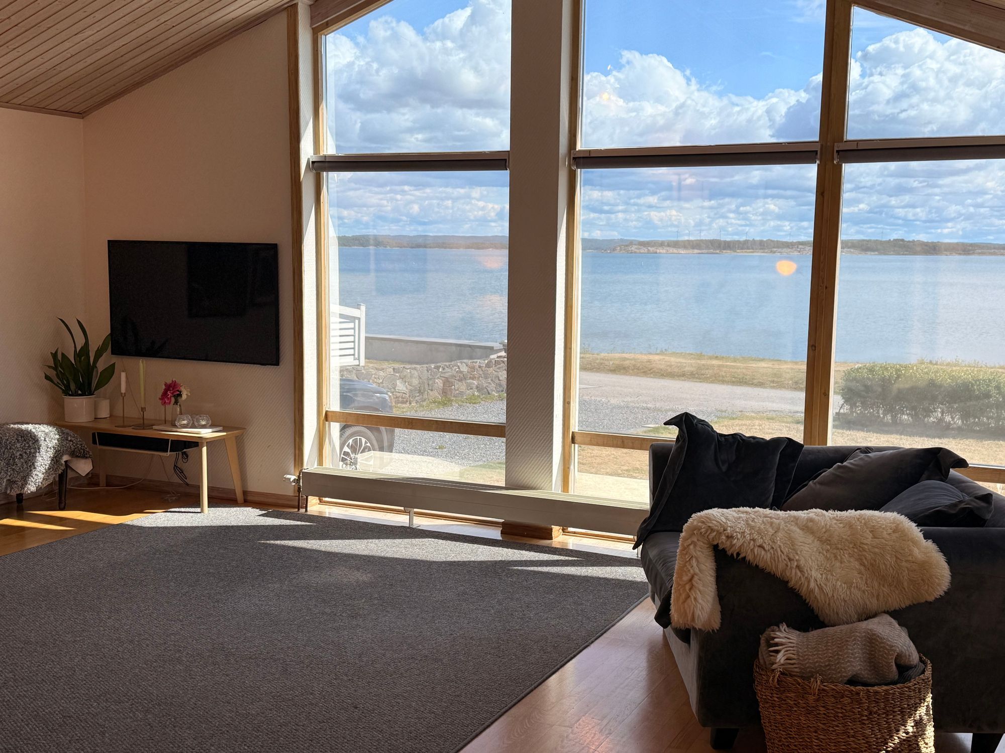Drömvilla med pool vid stranden i Gottskär, Onsala – bild 9 av 24