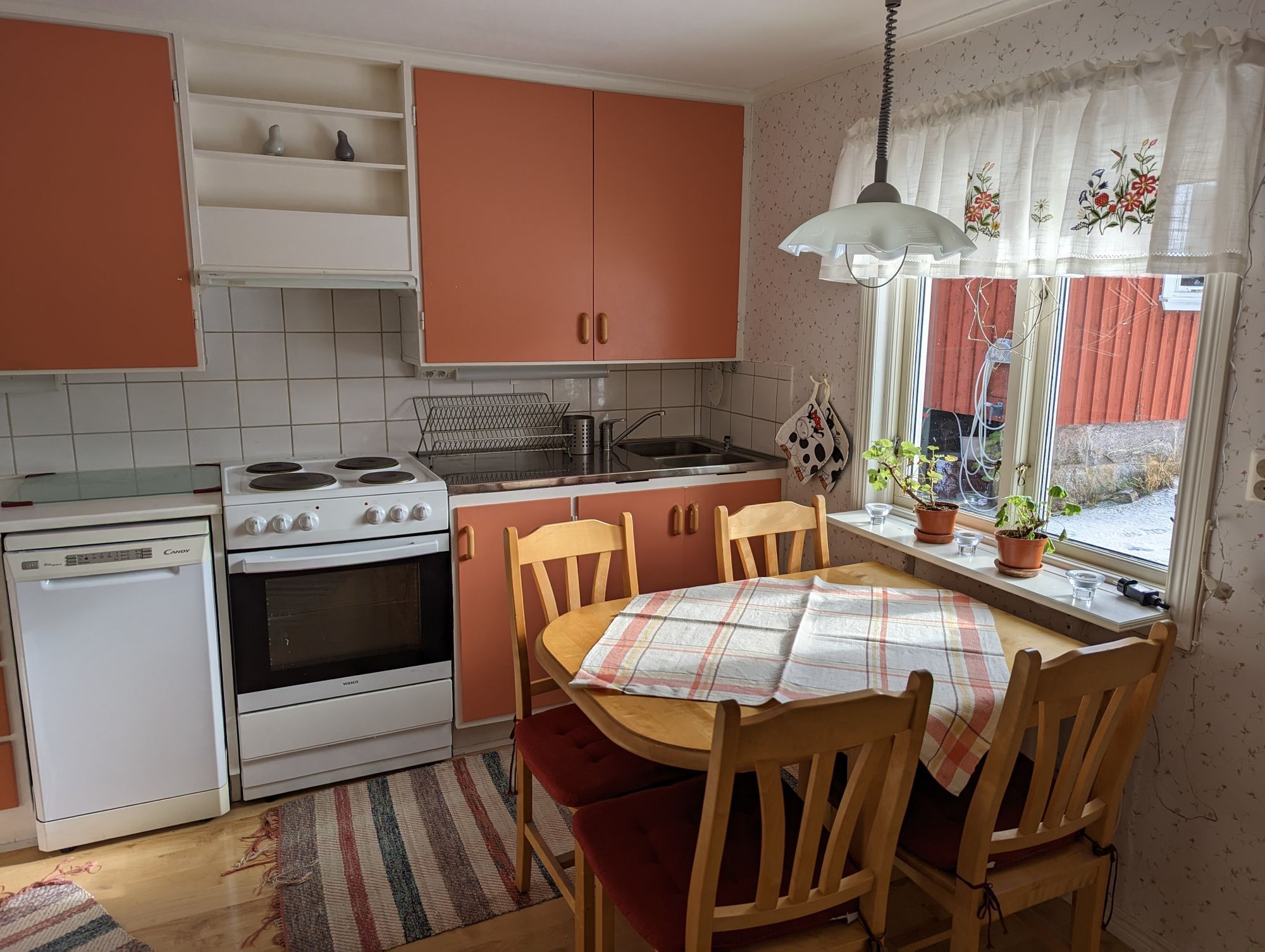 Fräsch stuga Göteborg, Borås, Bollebygd, Hindås – bild 6 av 15