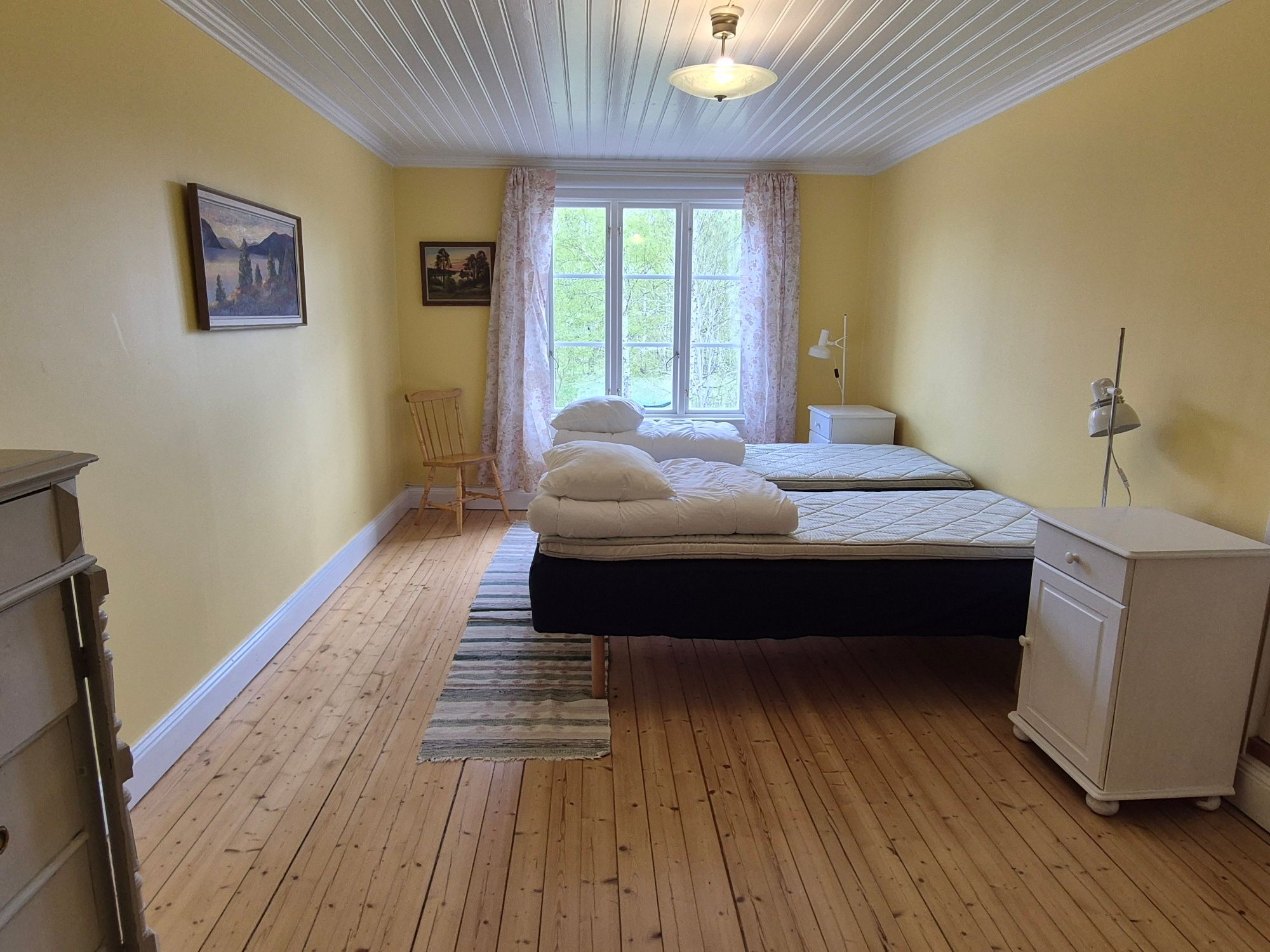 Charmig stuga på gård i Gagnef – bild 7 av 12