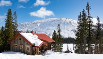 Fjällstuga mitt i Bydalen med ski in/ ski out.