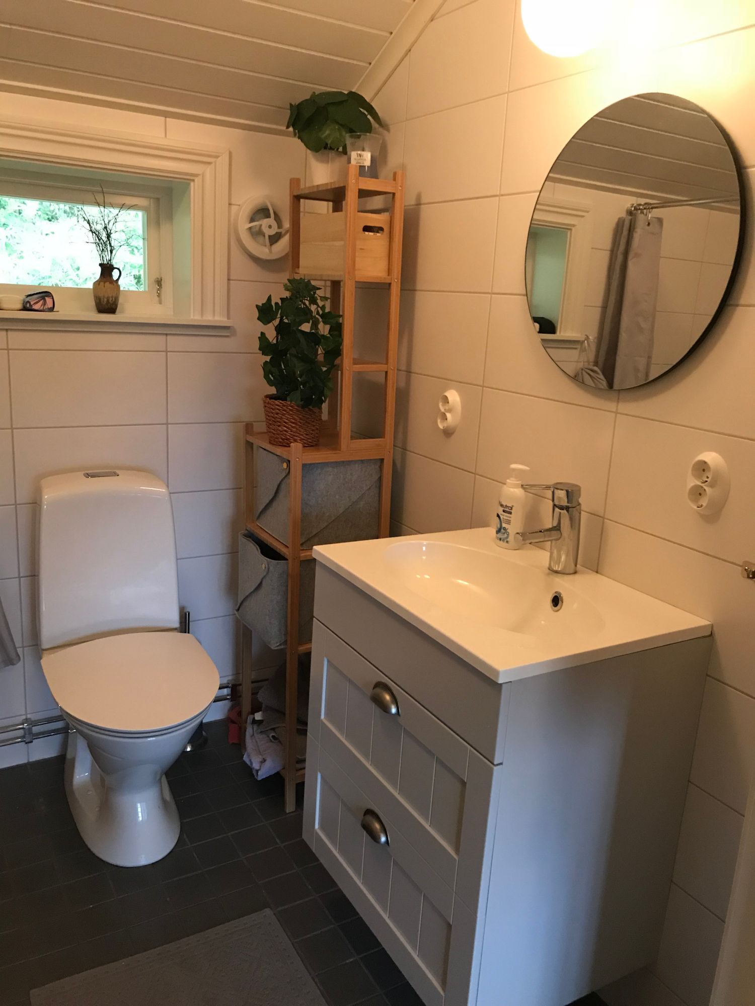 Sommarhus vid sjön Sommen – bild 17 av 24