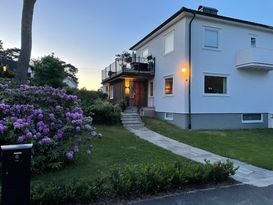 Havsnära villa i Långedrag