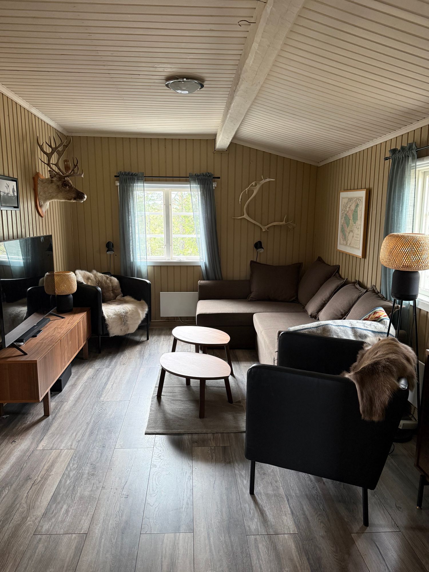 Liten mysig stuga i Kronogård Vildmark – bild 3 av 7