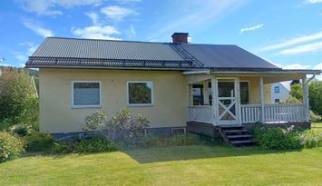 Centrally located holiday home in Stöllet