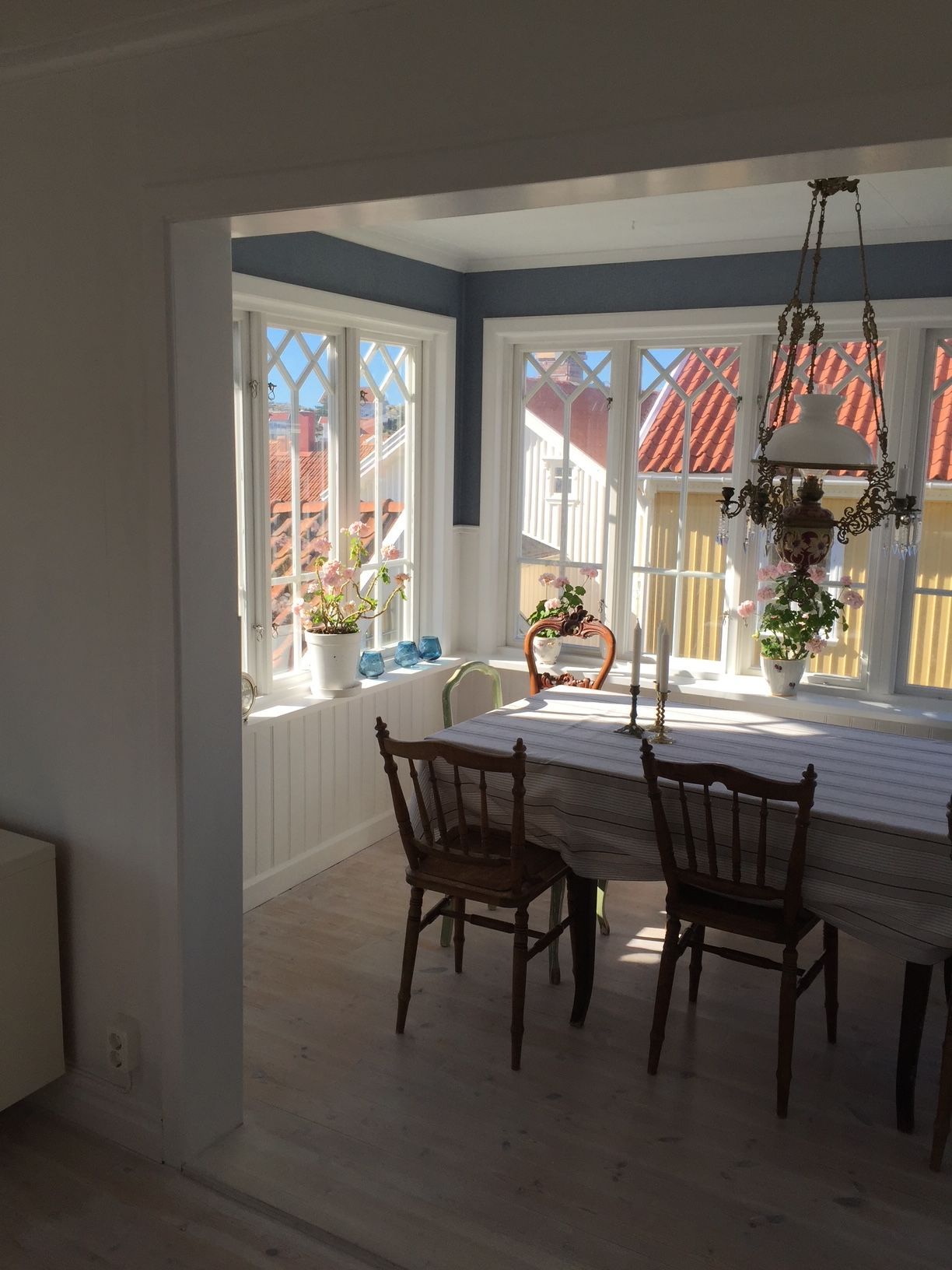 Skärgårdshus med havsutsikt – bild 3 av 15