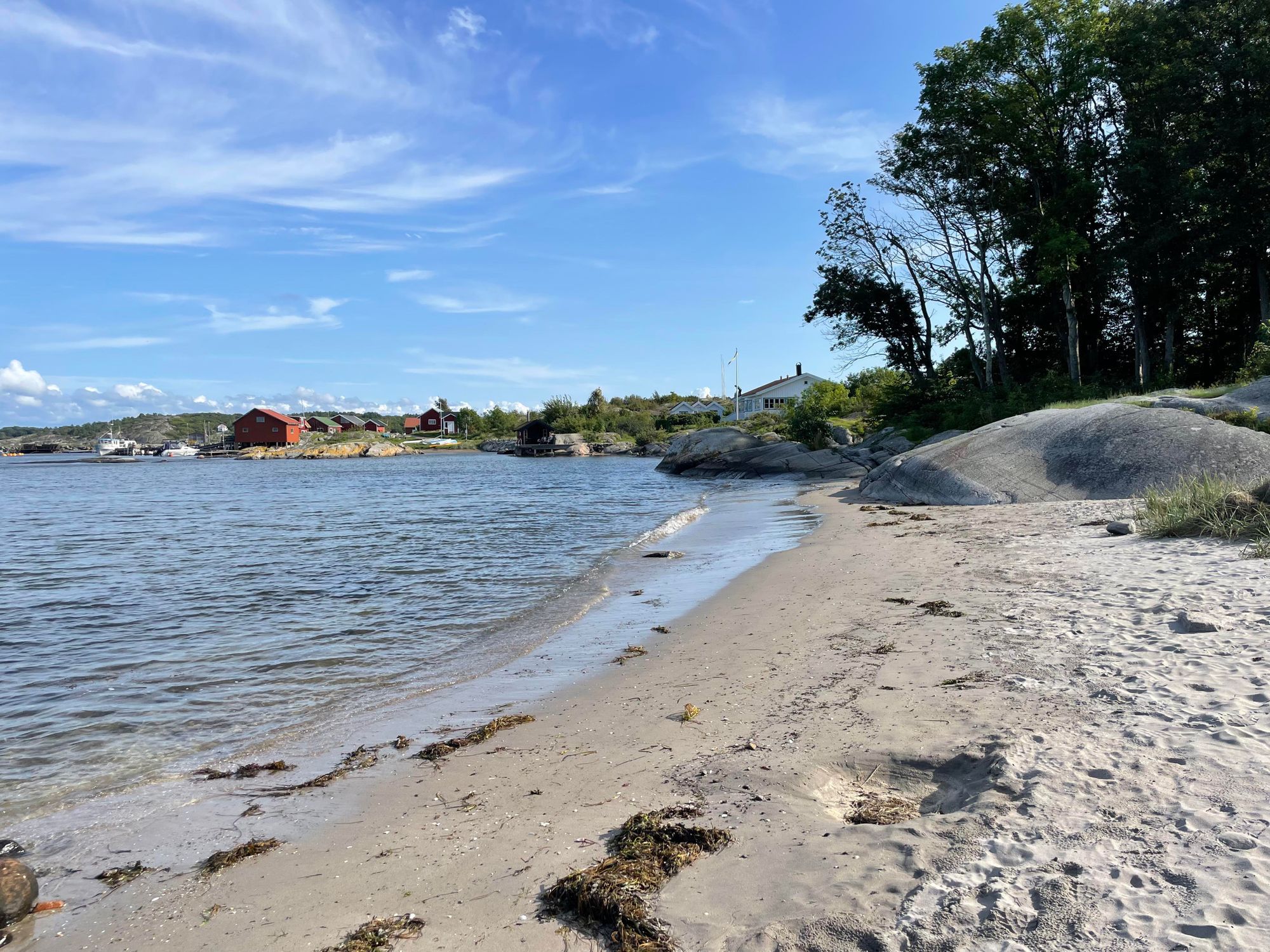 Lägenhet med strandtomt på Nordkoster