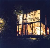 Modern summer house on an island in Lake Mälaren