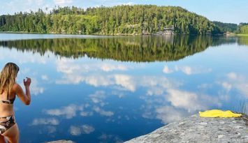 Stor villa, 200 m till sjö, roddbåt