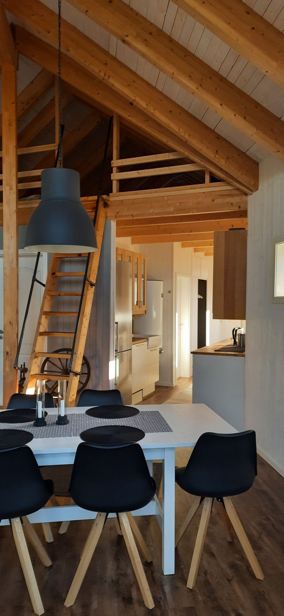 Mysig Skärgårdsvilla på Skaftö Bohuslän havsnära – bild 10 av 24