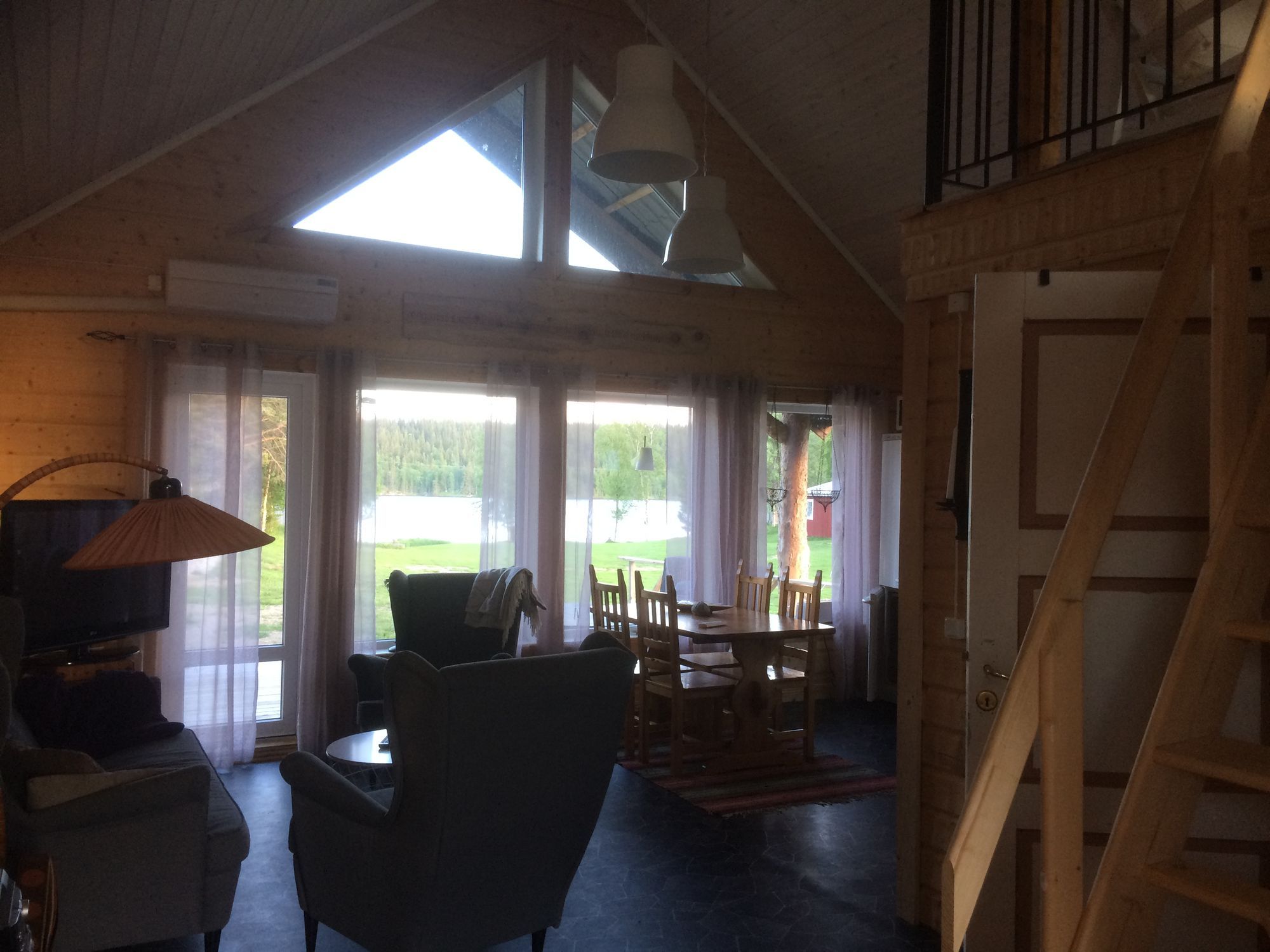 Vackra kultsjödalen Saxnäs – bild 6 av 16