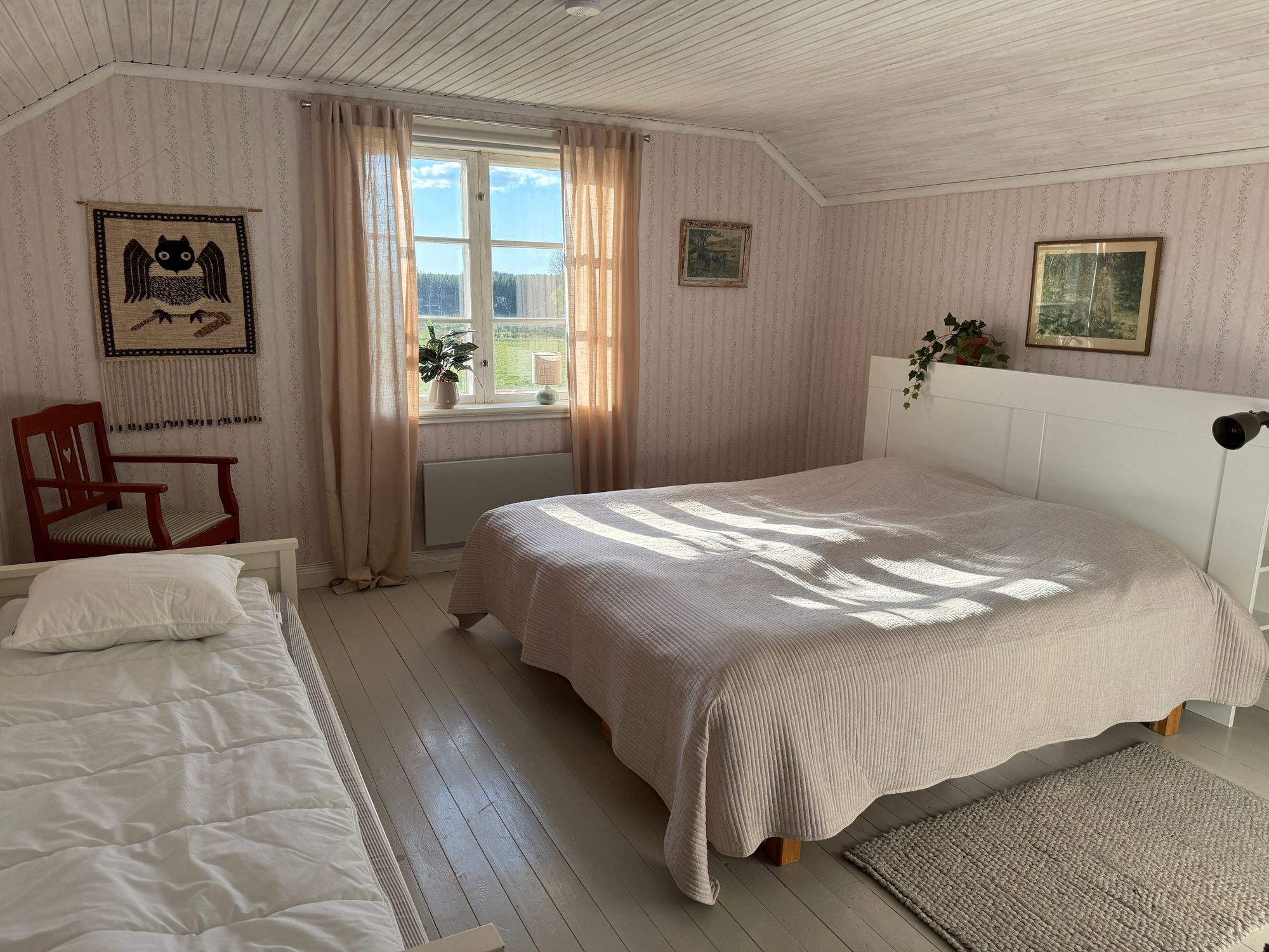 Torp på landet med närhet till naturliv och sjö. – bild 9 av 13