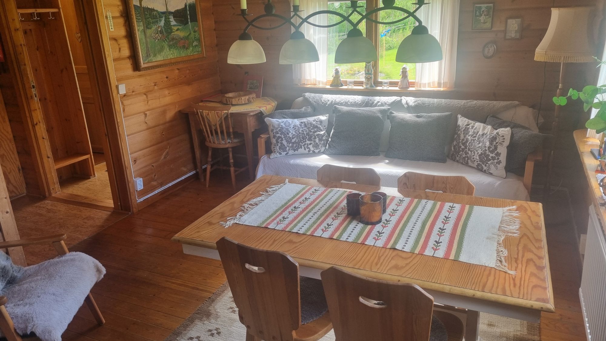 Idylliskt boende i Hjulbäck – bild 6 av 24