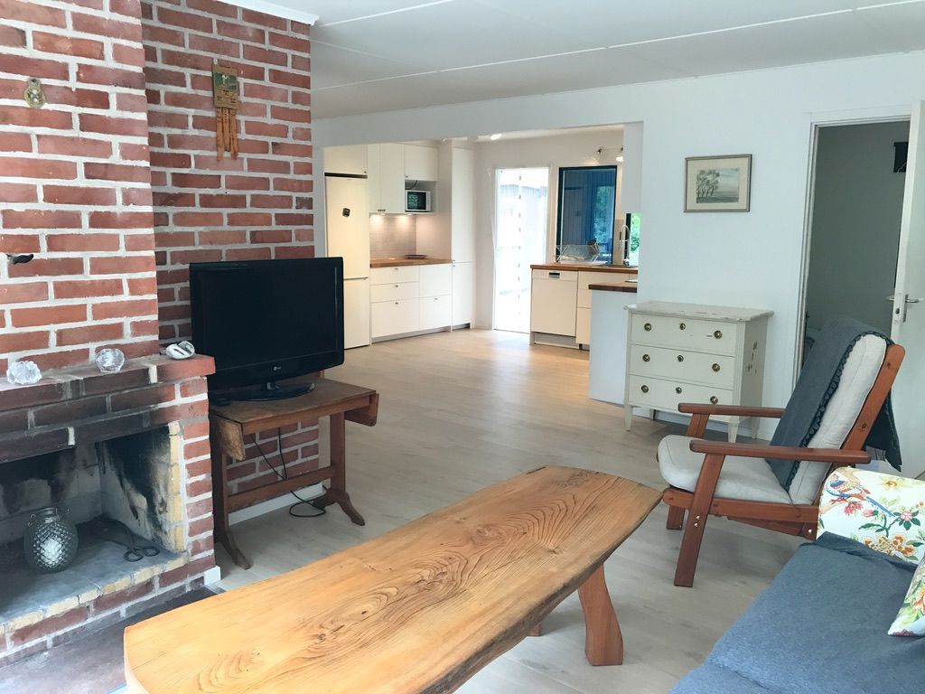 Trevlig Sommarstuga i Underbara Ljunghusen – bild 6 av 6