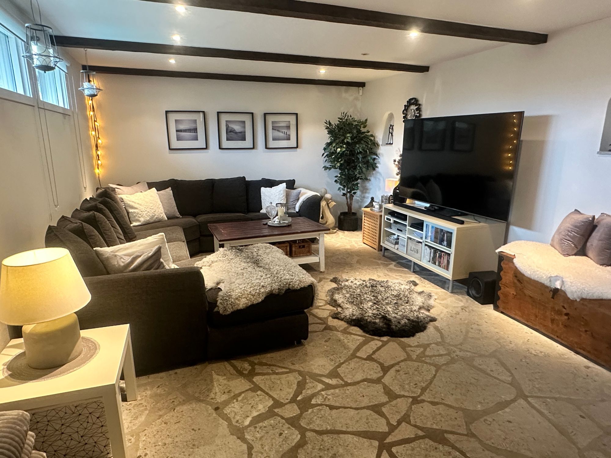 Trevlig villa med egen pool i Visby – bild 23 av 24