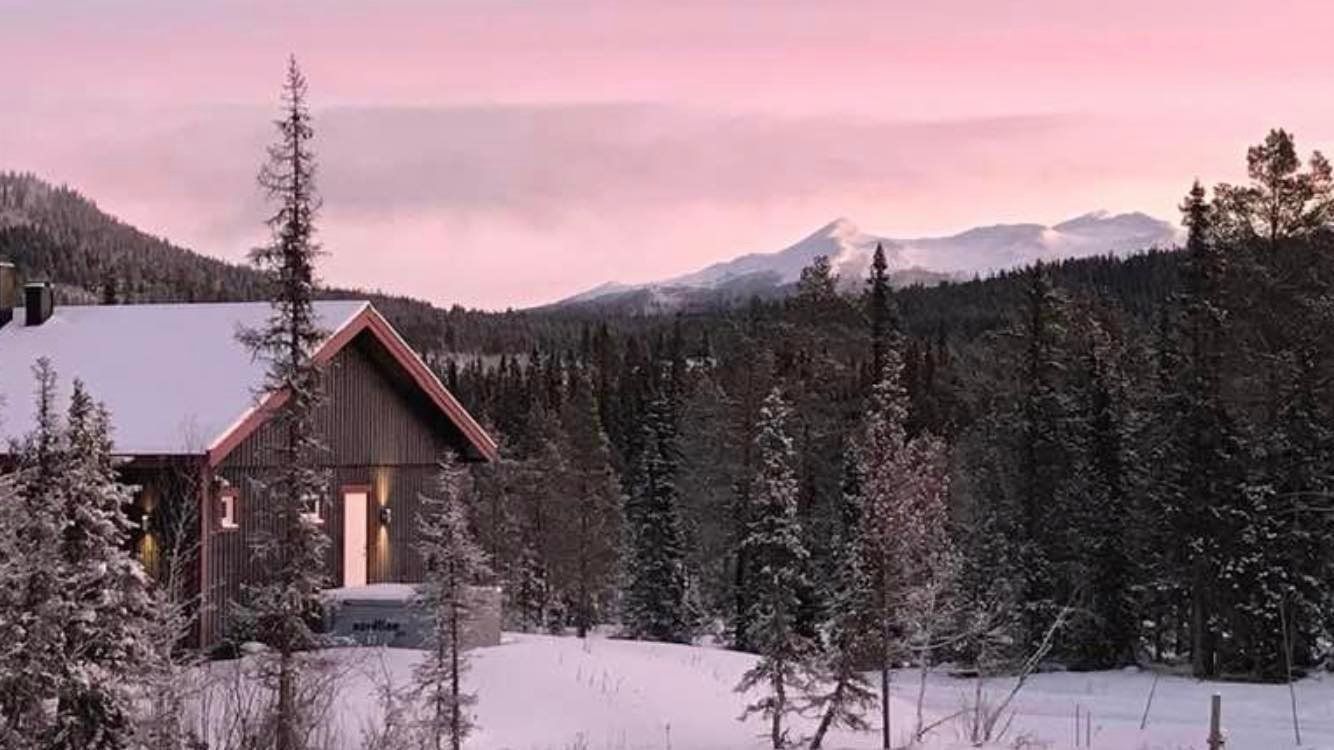 Stuga i Funäsdalen med 8 bäddar #38610 – bild 1 av 14