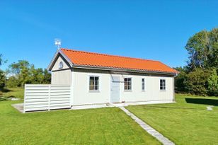 Modern house with five beds