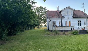 Välkommen till Dybäck, Skivarp