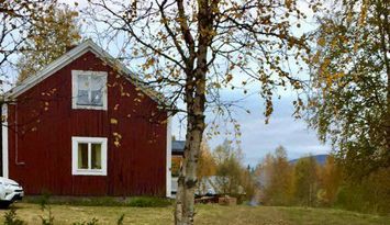 🌲 Fjälldröm i Ammarnäs – Rymligt hus för den stor