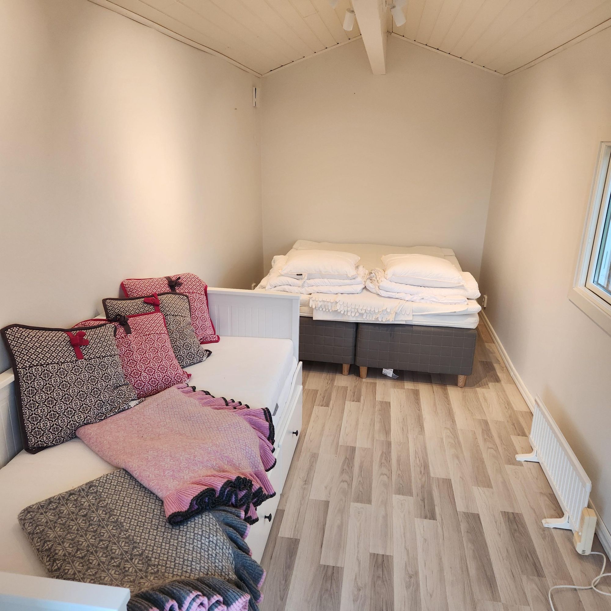 Hus med Pool gångavstånd till Borgholm – bild 8 av 11