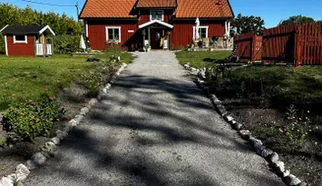 Mysigt 1700-tals torp i Stockholms skärgård