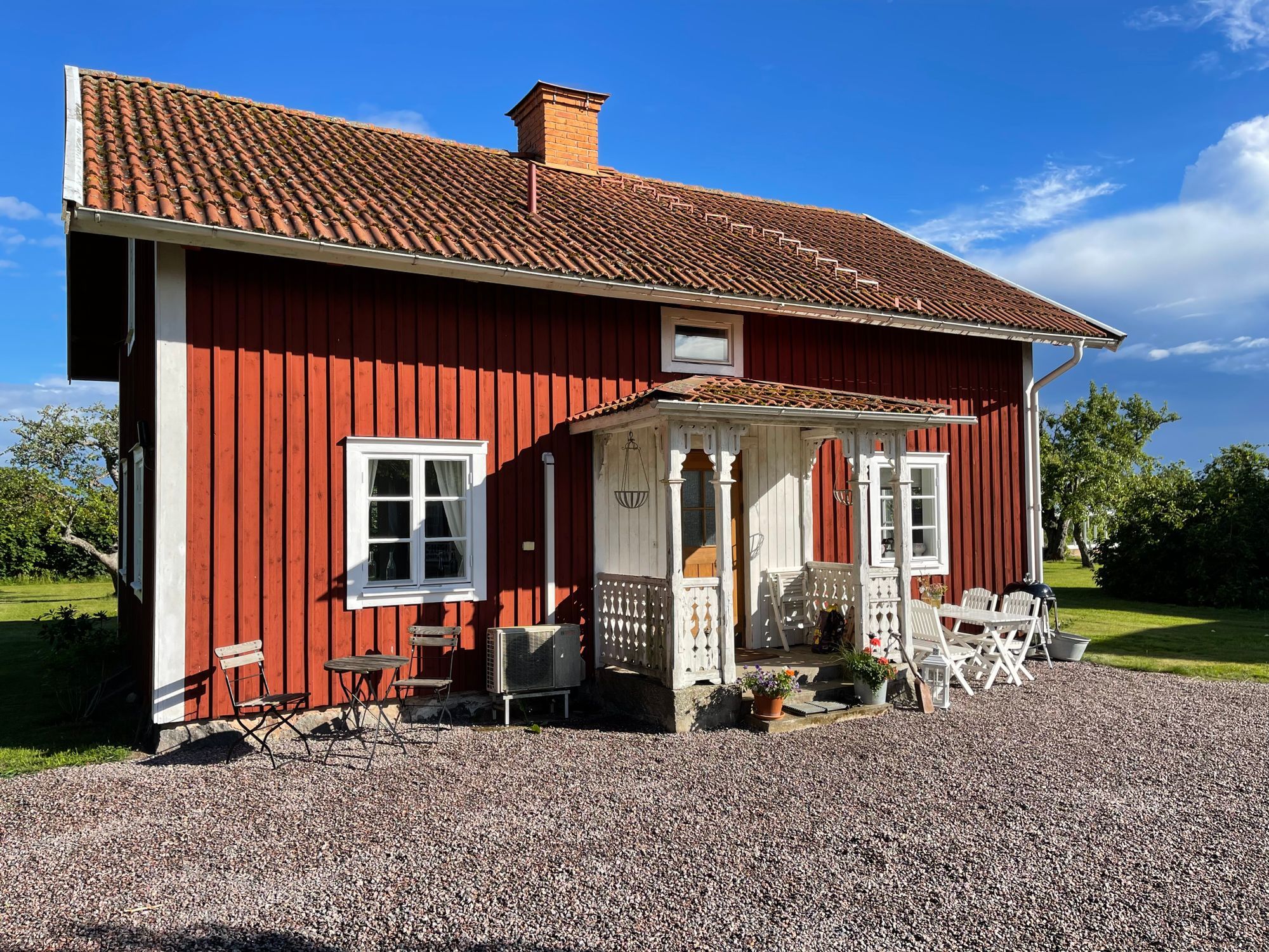 Trevlig sjönära hus i sörmländsk idyll