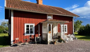 Trevlig sjönära hus i sörmländsk idyll